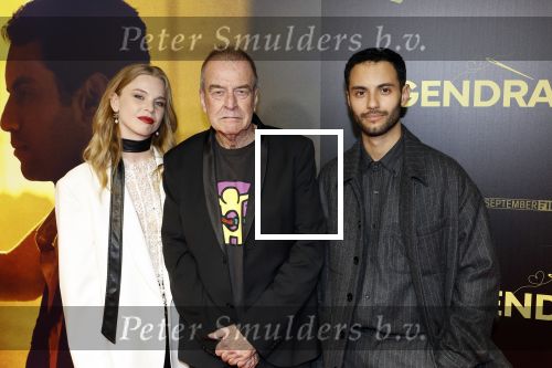 Amsterdam 4 november 2024
Premiere tegendraads in Tuschinski . Mehdi Meskar en Emma Josten en regisseur Ben Sombogaart