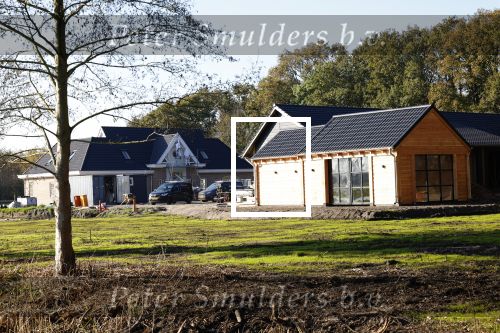 Noordwijkerhout 4 november 2024
Bouw huizen en guest houses van Martien Meiland Erica Meiland en Maxime Meiland