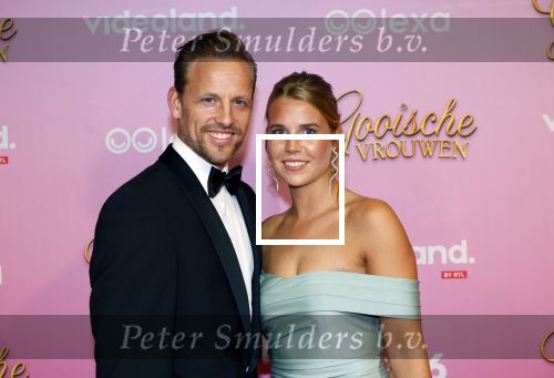 Amsterdam 22 oktober 2024
Premiere Gooische vrouwen in het DeLaMar theater. Michel Mulder met partner