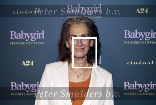 Amsterdam 25 november 2024
Premiere Babygirl in Tuschinski . Halina Reijn is de producente. Monic Hendrickx kwam met haar dochter