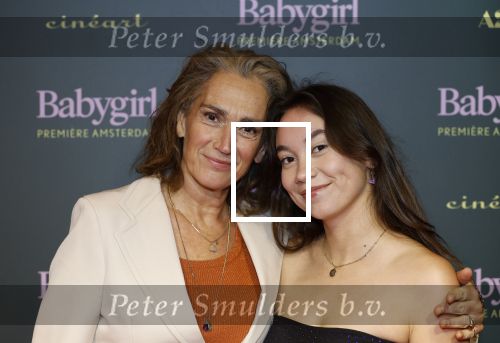 Amsterdam 25 november 2024
Premiere Babygirl in Tuschinski . Halina Reijn is de producente. Monic Hendrickx kwam met haar dochter