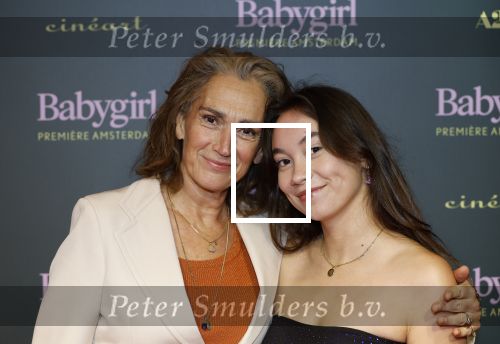 Amsterdam 25 november 2024
Premiere Babygirl in Tuschinski . Halina Reijn is de producente. Monic Hendrickx kwam met haar dochter