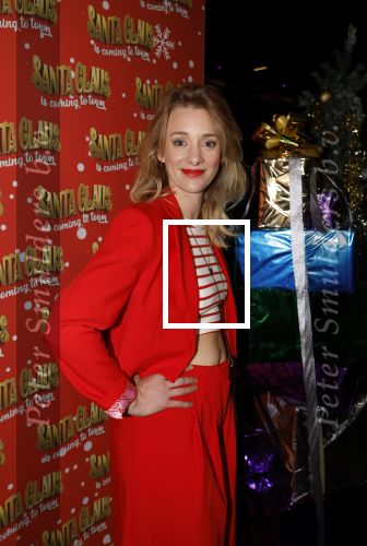 Amsterdam 5 november 2024
Presentatie cast Santa Claus is comeing to town in het ziggo dome . Aanwezige cast Willemijn Verkaik Dominique v Hulst (Zangeres Do) Noortje Herlaar Buddy Vedder en Frank Lammers als kerstman .