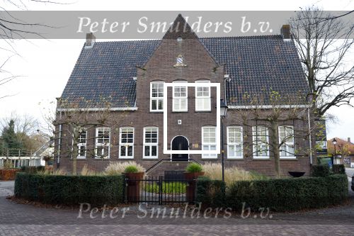 Beusichem 1 december 2024
Het oude gemeentehuis van Beusichem aan de markt staat te koop.