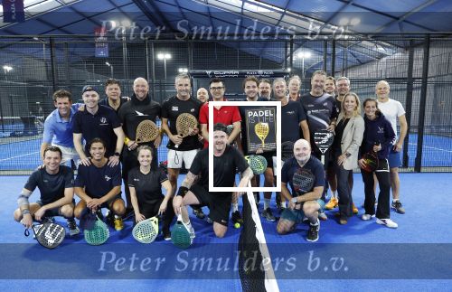 Laren 13 november 2024
Boekpresentatie over Padel met oa Matthias Scholten Johnny de Mol Fatima Moreiro de Melo en Martijn Lusink /