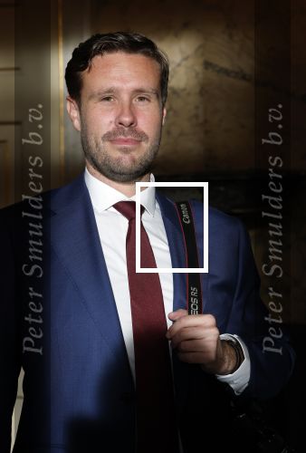 Soestdijk 20 november 2024
Prinses Margarita opent de tentoonstelling schitteren op Soestdijk . Patrick v Katwijk heeft de fotos gemaakt .