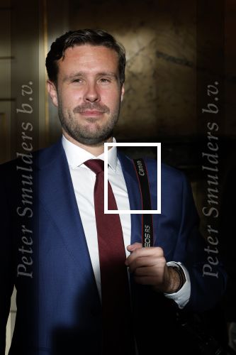 Soestdijk 20 november 2024
Prinses Margarita opent de tentoonstelling schitteren op Soestdijk . Patrick v Katwijk heeft de fotos gemaakt .