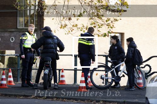 Amsterdam 12 november 2024
Poltitie controles op fatbikes in het centrum van Amsterdam.