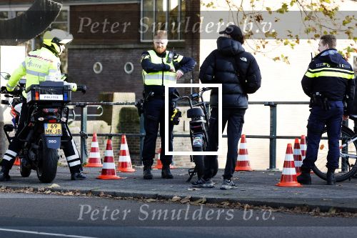 Amsterdam 12 november 2024
Poltitie controles op fatbikes in het centrum van Amsterdam.