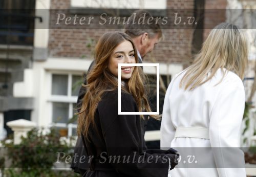 Amsterdam 29 november 2024
Fotouurtje Koninklijk huis met Koning Willem Alexander Koningin Maxima Prinses Amalia Prinses Alexia Prinses Ariane en hun hondje Mambo . De shoot vond plaats op het Begijnhof in het centrum van Amsterdam.
