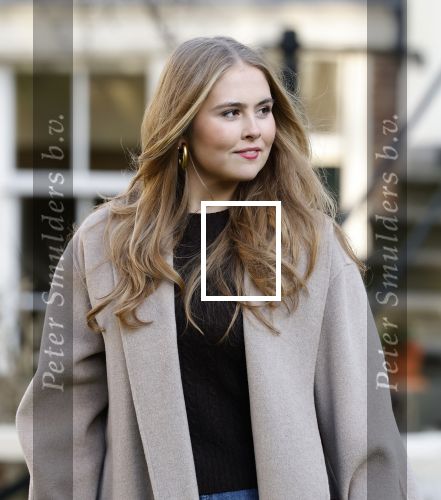 Amsterdam 29 november 2024
Fotouurtje Koninklijk huis met Koning Willem Alexander Koningin Maxima Prinses Amalia Prinses Alexia Prinses Ariane en hun hondje Mambo . De shoot vond plaats op het Begijnhof in het centrum van Amsterdam.