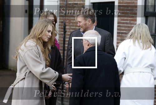Amsterdam 29 november 2024
Fotouurtje Koninklijk huis met Koning Willem Alexander Koningin Maxima Prinses Amalia Prinses Alexia Prinses Ariane en hun hondje Mambo . De shoot vond plaats op het Begijnhof in het centrum van Amsterdam.