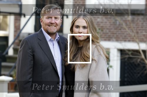 Amsterdam 29 november 2024
Fotouurtje Koninklijk huis met Koning Willem Alexander Koningin Maxima Prinses Amalia Prinses Alexia Prinses Ariane en hun hondje Mambo . De shoot vond plaats op het Begijnhof in het centrum van Amsterdam.