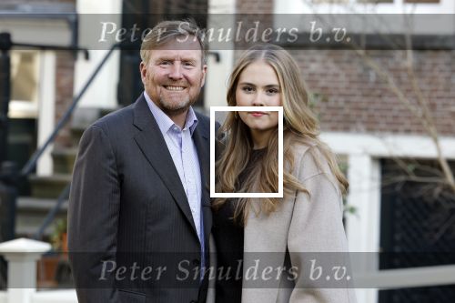 Amsterdam 29 november 2024
Fotouurtje Koninklijk huis met Koning Willem Alexander Koningin Maxima Prinses Amalia Prinses Alexia Prinses Ariane en hun hondje Mambo . De shoot vond plaats op het Begijnhof in het centrum van Amsterdam.