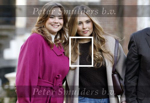 Amsterdam 29 november 2024
Fotouurtje Koninklijk huis met Koning Willem Alexander Koningin Maxima Prinses Amalia Prinses Alexia Prinses Ariane en hun hondje Mambo . De shoot vond plaats op het Begijnhof in het centrum van Amsterdam.