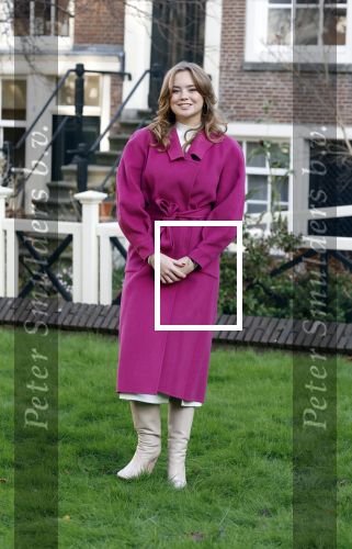 Amsterdam 29 november 2024
Fotouurtje Koninklijk huis met Koning Willem Alexander Koningin Maxima Prinses Amalia Prinses Alexia Prinses Ariane en hun hondje Mambo . De shoot vond plaats op het Begijnhof in het centrum van Amsterdam.