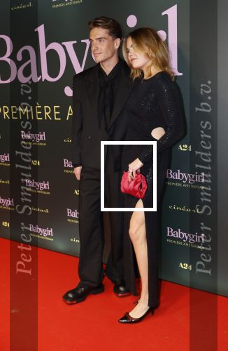 Amsterdam 25 november 2024
Premiere Babygirl in Tuschinski . Halina Reijn is de producente. Prinses Eloise kwam met Robbert Rodenburg