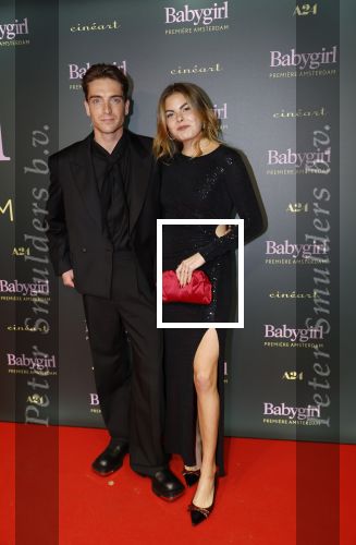 Amsterdam 25 november 2024
Premiere Babygirl in Tuschinski . Halina Reijn is de producente. Prinses Eloise kwam met Robbert Rodenburg