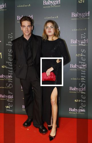 Amsterdam 25 november 2024
Premiere Babygirl in Tuschinski . Halina Reijn is de producente. Prinses Eloise kwam met Robbert Rodenburg