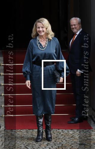 Amsterdam 3 december 2024
Uitreiking Prins Calus prijzen in het paleis op de dam . Aanwezig names koninklijke familie , Koning Willem Alexander Prins Constantijn Prinses Laurentien  en Prinses Mabel .
