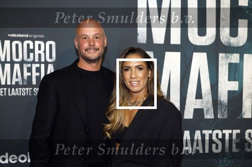Amsterdam 5 november 2024
Premiere Videoland van  Mocro mafia in Tuschinski. Priscilla Nasi en haar man  Kevin v Ree
