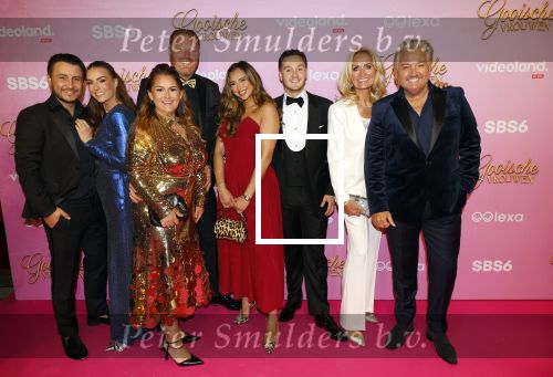 Amsterdam 22 oktober 2024
Premiere Gooische vrouwen in het DeLaMar theater. Rene Froger Natasja Froger Danny Froger Ann Dominique Wilten Maxime Froger Ruby Natascha Froger en partner Matthijs Timmermans