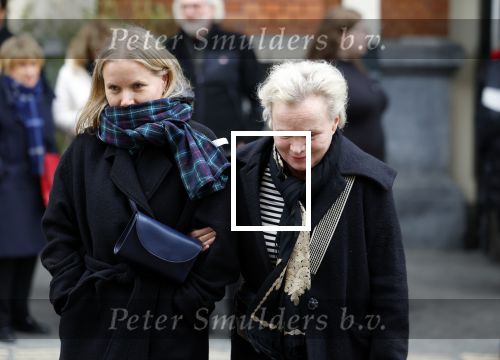 Amsterdam 8 november 2024
Herdenkingsdienst en begrafenis van Hans Kemna in stadsschouwburg en op Zorgvlied. Renee Soutendijk met dochter
