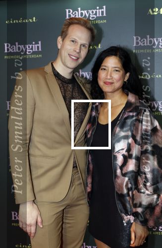 Amsterdam 25 november 2024
Premiere Babygirl in Tuschinski . Halina Reijn is de producente. Rick Paul van Mulligen en Delilah Warcup-van Eyck