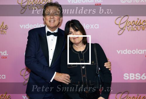 Amsterdam 22 oktober 2024
Premiere Gooische vrouwen in het DeLaMar theater. Robert ten Brink met zijn vrouw