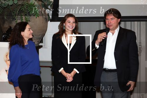 Doorn 16 november 2024
Presentatie cd Box van Anneke Gronloh. Sharifa Smith gaat Anneke Gronloh spelen in de musical over leven Rob de Nijs