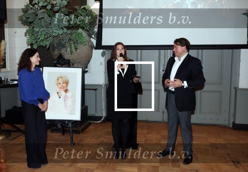 Doorn 16 november 2024
Presentatie cd Box van Anneke Gronloh. Sharifa Smith gaat Anneke Gronloh spelen in de musical over leven Rob de Nijs