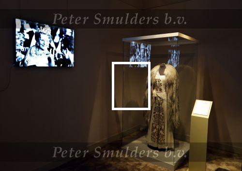 Soestdijk 20 november 2024
Prinses Margarita opent de tentoonstelling schitteren op Soestdijk . Patrick v Katwijk heeft de fotos gemaakt .