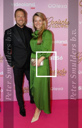 Amsterdam 22 oktober 2024
Premiere Gooische vrouwen in het DeLaMar theater. Tim Klijn met zijn vrouw
