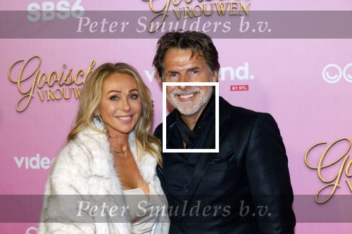Amsterdam 22 oktober 2024
Premiere Gooische vrouwen in het DeLaMar theater. Toine v peperstraten met partner