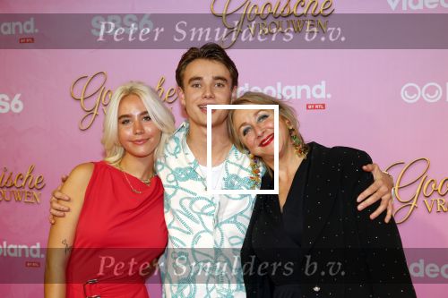 Amsterdam 22 oktober 2024
Premiere Gooische vrouwen in het DeLaMar theater. Tommy van Lent