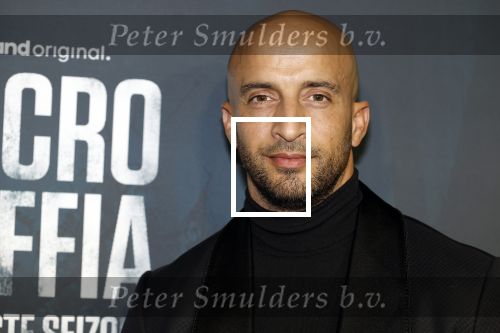 Amsterdam 5 november 2024
Premiere Videoland van  Mocro mafia in Tuschinski. Walid Benmbarek kwam met zijn vrouw