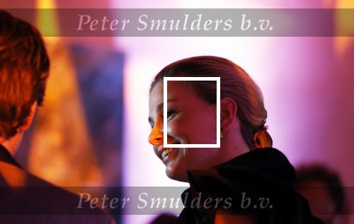 Amsterdam 2 december 2024
Addy v d Krommenacker heeft kleding ontworpen voor terre des Hommes .
oa Carolien ter Linden Jet de Nijs Justine Marcella Dwight v d Vijver Duco Bauwens Marianne Timmer en Laurien Verstraten liepen mee met de show. Welmoed Sijtsma