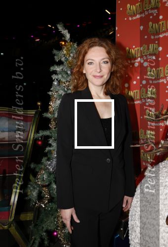 Amsterdam 5 november 2024
Presentatie cast Santa Claus is comeing to town in het ziggo dome . Aanwezige cast Willemijn Verkaik Dominique v Hulst (Zangeres Do) Noortje Herlaar Buddy Vedder en Frank Lammers als kerstman .