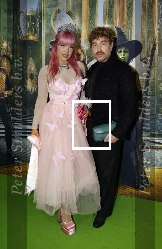 Amsterdam 18 november 2025
Premiere Wicked in het deLaMar theater . Amanda van Effrink