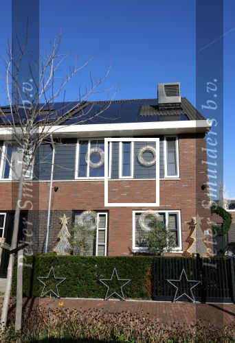 Wilnis 9 november 2025
Andre Hazes en zijn vriendin Noa Braaf vertrekken vanaf hun huis .