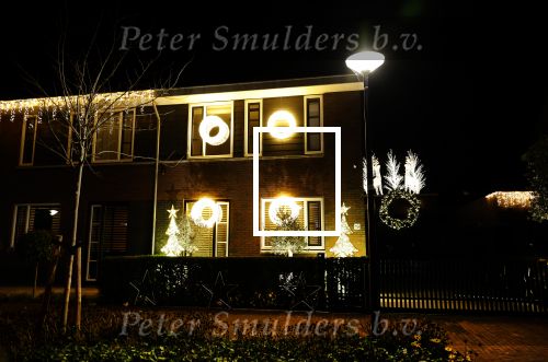 Wilnis 9 november 2025
Het huis van Andre Hazes en Noa Braaf is al helemaal versierd met kerstverlichting .