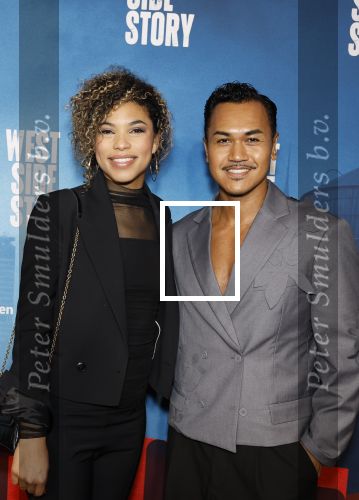 Rotterdam 23 november 2025
Premiere West side story in het nieuwe luxor. Anne Appelo poseert met Jermaine Faber
