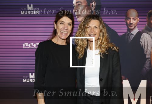 Zaandam 30 november 2025
Premiere Dial for murder in het zaantheater .  Annette Barlo