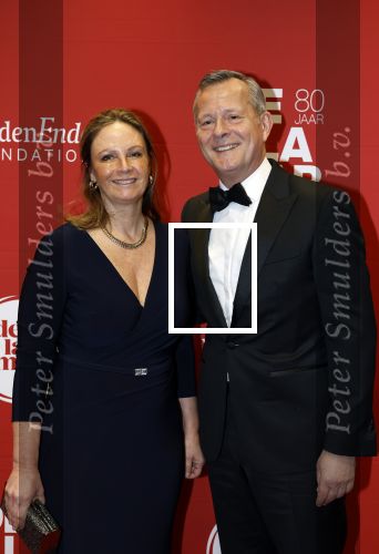 Amsterdam 30 november 2025
80 jaar het DeLaMar theater . Arthur van Dijk poseert met zijn vrouw