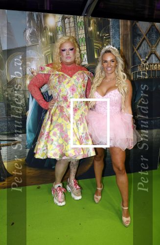 Amsterdam 18 november 2025
Premiere Wicked in het deLaMar theater . Ashley de Graaf