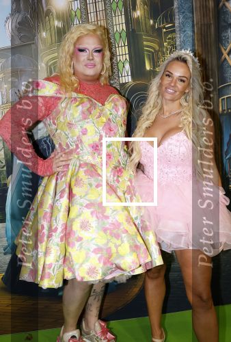 Amsterdam 18 november 2025
Premiere Wicked in het deLaMar theater . Ashley de Graaf