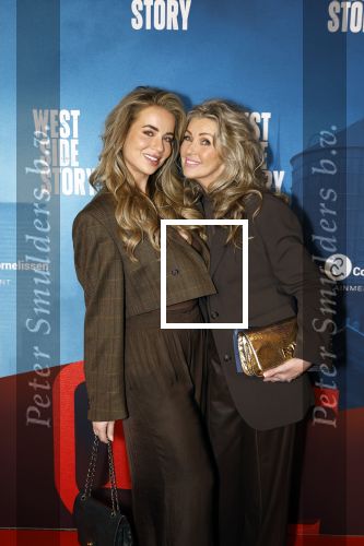 Rotterdam 23 november 2025
Premiere West side story in het nieuwe luxor. Brigitte Nijman met bonus dochter