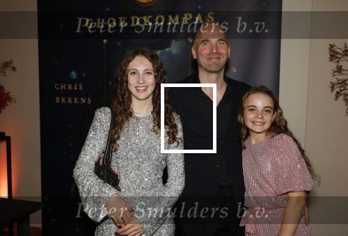 Amsterdam 31 november 2025
Presentatie boek Susan Smit en Chris Berens in het west indisch huis. Chris Berens kwam met zijn vrouw en kinderen