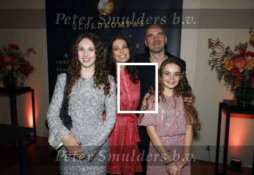 Amsterdam 31 november 2025
Presentatie boek Susan Smit en Chris Berens in het west indisch huis. Chris Berens kwam met zijn vrouw en kinderen