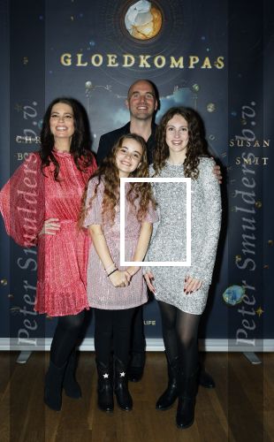 Amsterdam 31 november 2025
Presentatie boek Susan Smit en Chris Berens in het west indisch huis. Chris Berens kwam met zijn vrouw en kinderen